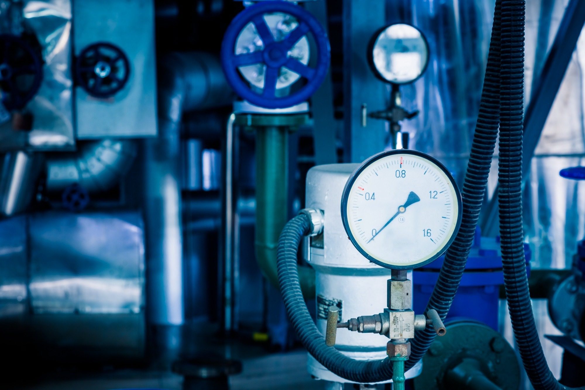Linear Actuators with Handwheel 6 Gas Pressure Reduction Stations